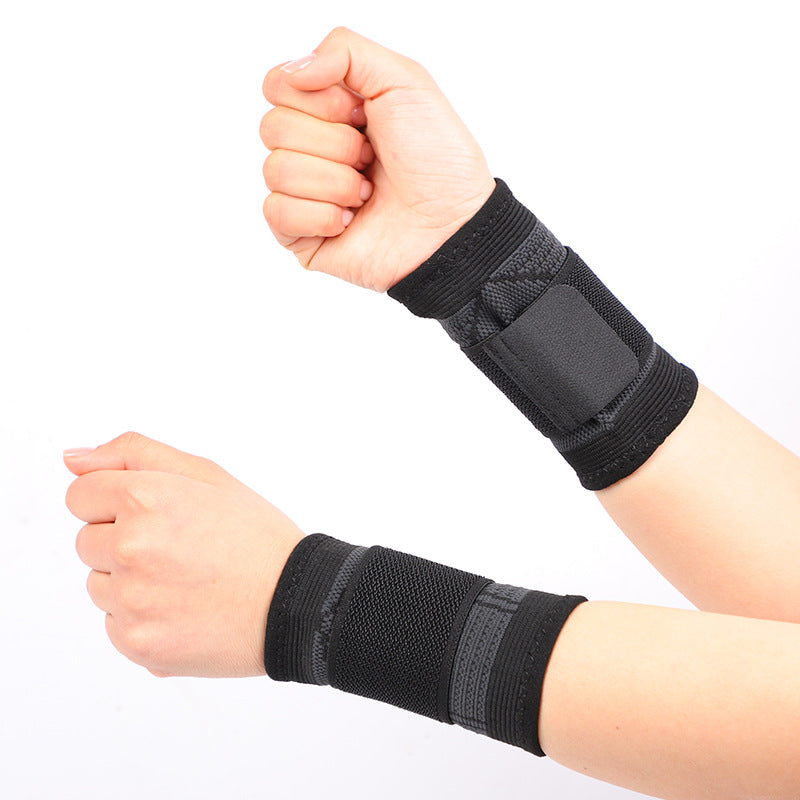 Gestreifte, verstellbare Handgelenk-Wickelbandage