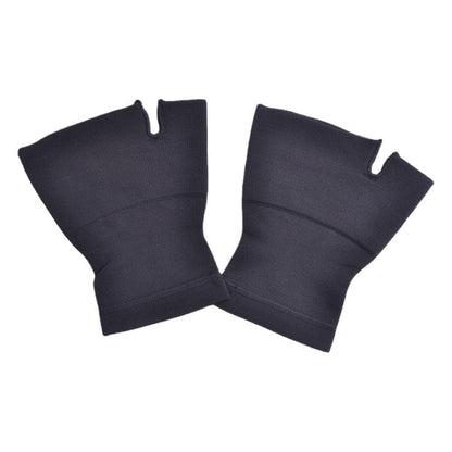 Schwarze Stützbandagen für Hand und Handgelenk