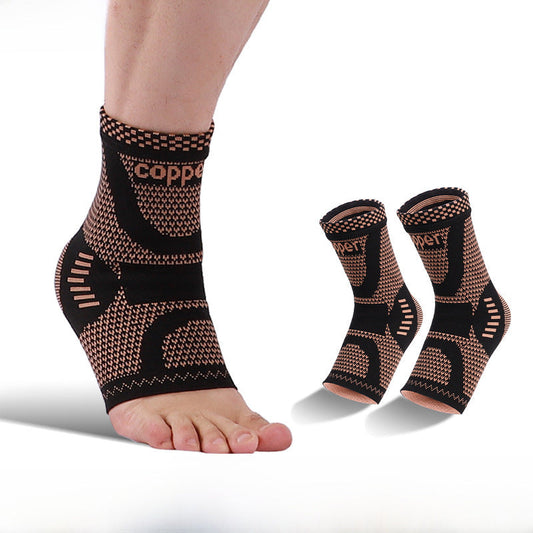 Kupferfarbene Strickbandage fürs Sprunggelenk