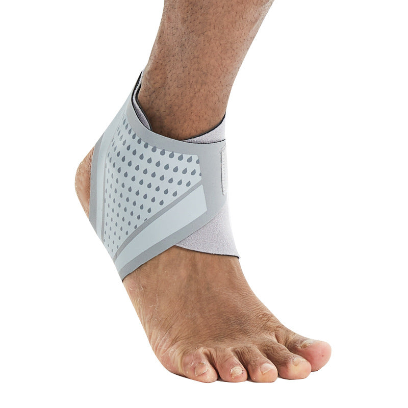 Perforierte Knöchelbandage mit Kreuzwicklung