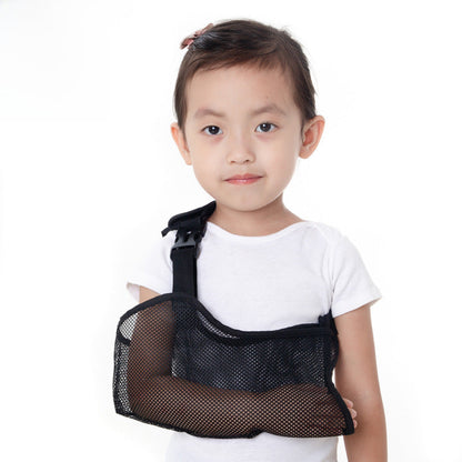 Kinder-Armschlinge aus Mesh mit Unterarmtasche