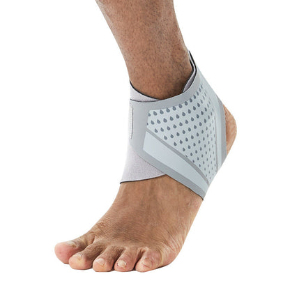 Perforierte Knöchelbandage mit Kreuzwicklung