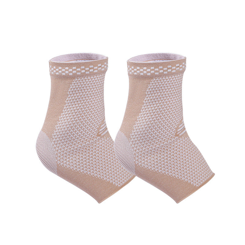 Kupferfarbene Strickbandage fürs Sprunggelenk